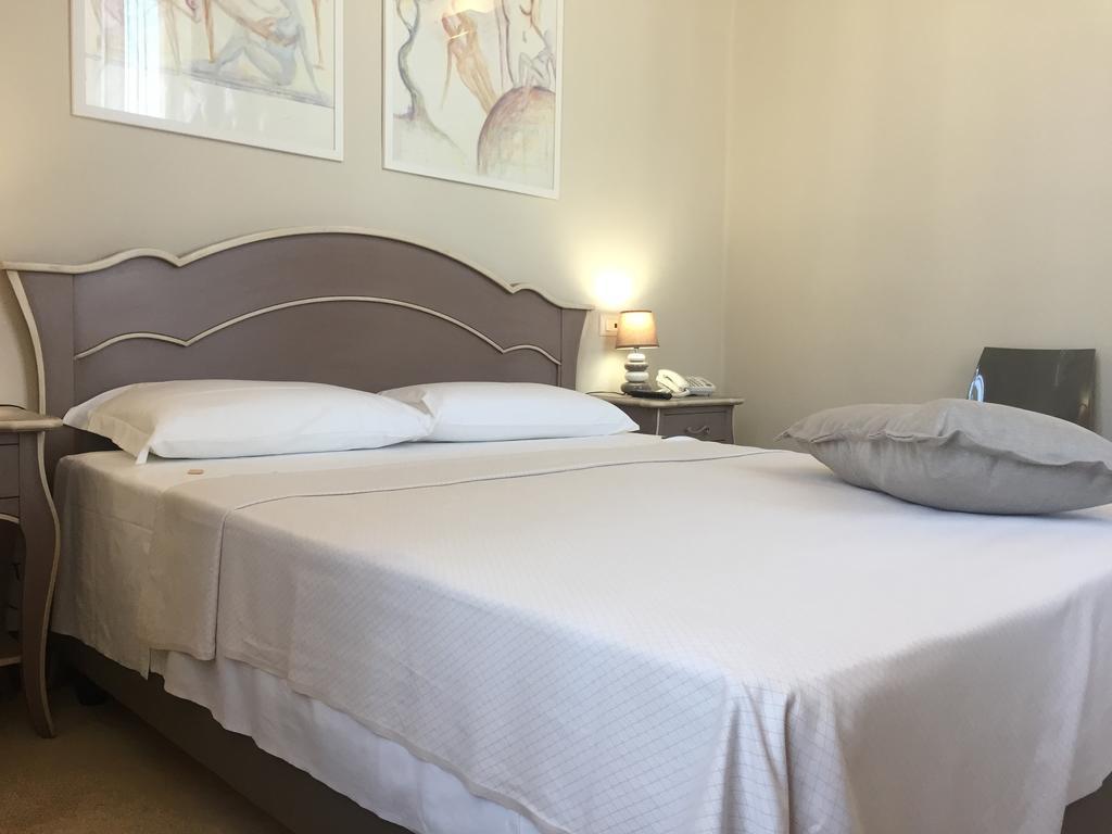 Suite Porta Terra Gallipoli Exterior photo
