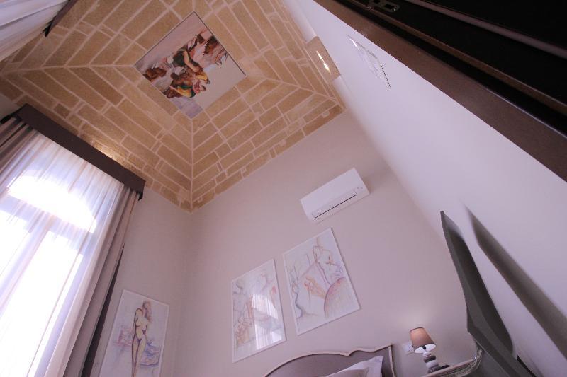 Suite Porta Terra Gallipoli Exterior photo